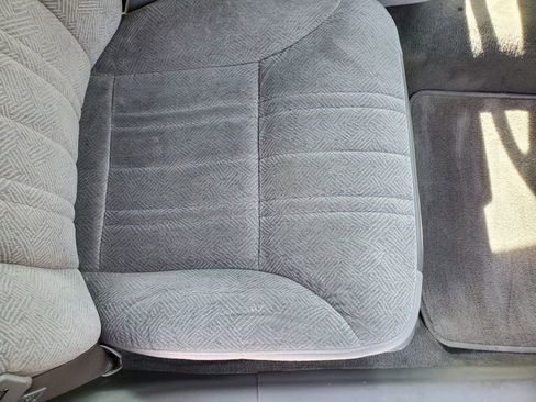 Used 2004 Chevrolet Impala image 37