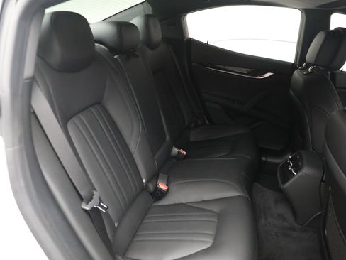 Certified 2022 Maserati Ghibli Modena Q4 image 18