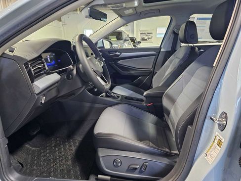 New 2026 Volkswagen Jetta SE image 22