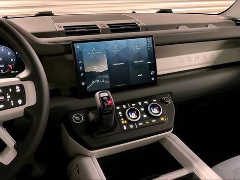 Certified 2025 Land Rover Defender 110 S AWD/4WD image 5