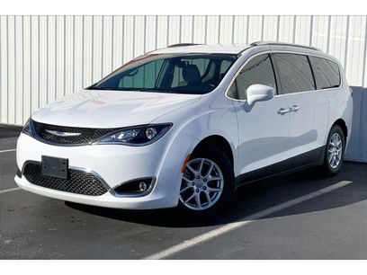 Used 2020 Chrysler Pacifica Touring-L