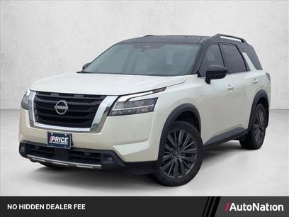 Used 2022 Nissan Pathfinder SL w/ SL Premium Package