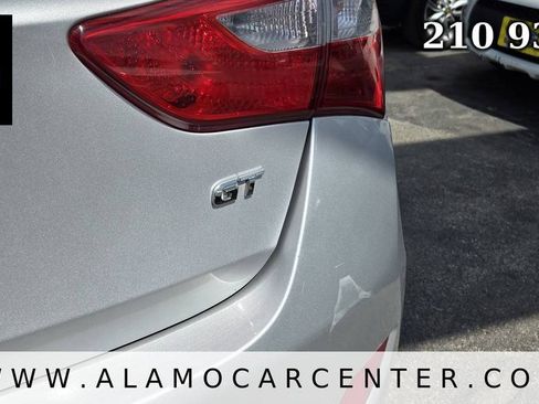 Used 2016 Hyundai Elantra GT FWD image 12