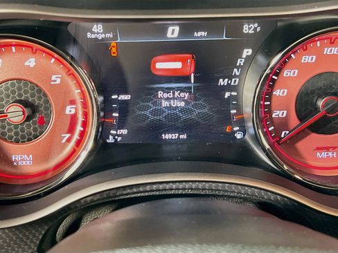 Used 2018 Dodge Charger SRT Hellcat w/ Harman/Kardon Audio Group RWD image 12