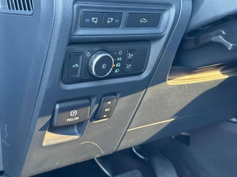 Used 2022 Ford F150 Lariat image 17
