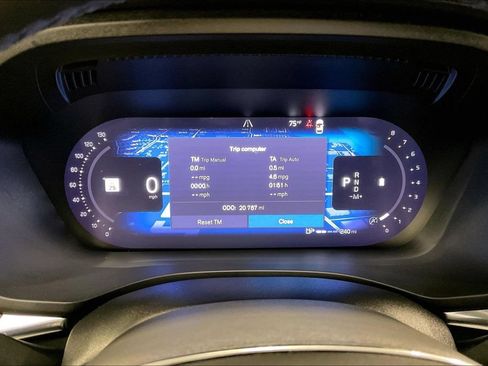 Certified 2023 Volvo XC60 B5 Ultimate w/ Climate Package AWD/4WD image 14