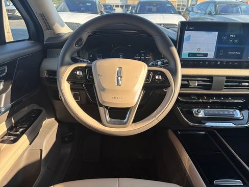 Certified 2023 Lincoln Corsair FWD image 16