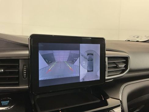 Used 2022 Ford Explorer ST w/ ST Street Pack image 23