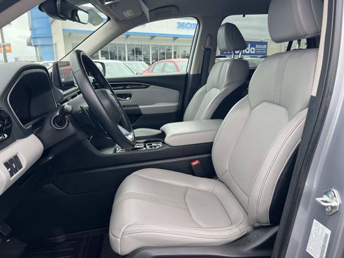 Used 2024 Honda Pilot EX-L image 19