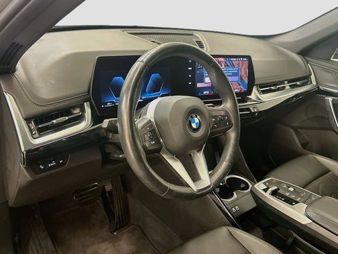 Used 2025 BMW X1 xDrive28i AWD/4WD image 18
