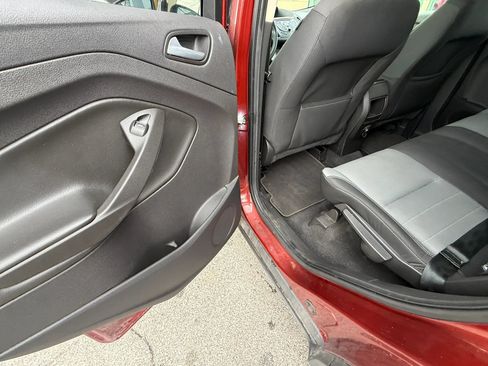 Used 2014 Ford Escape SE AWD/4WD image 25