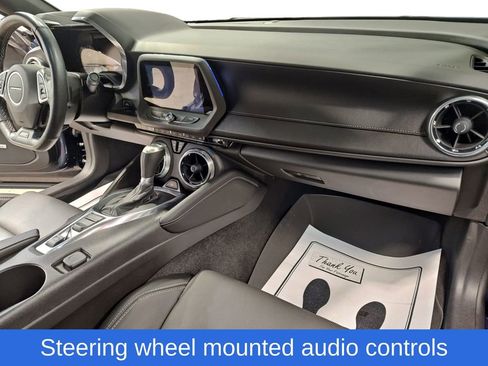 Used 2016 Chevrolet Camaro SS image 20