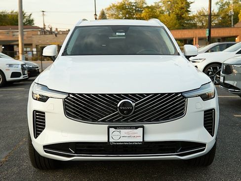 New 2026 Volvo XC90 B6 Plus w/ Protection Package image 5