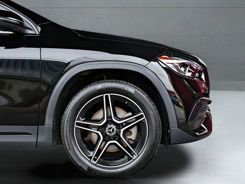 Used 2023 Mercedes-Benz GLA 250 4MATIC image 10