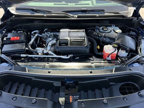 Used 2026 GMC Yukon Denali Ultimate AWD/4WD image 31