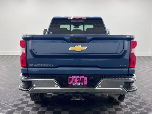 Used 2024 Chevrolet Silverado 3500 LTZ w/ LTZ Plus Package AWD/4WD image 10