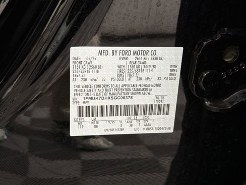 Used 2025 Ford Explorer Active image 33