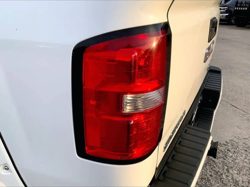 Used 2015 GMC Sierra 2500 Denali w/ Duramax Plus Package image 26