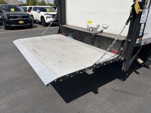 Used 2022 Chevrolet Express 3500 w/ Power Convenience Package RWD image 11