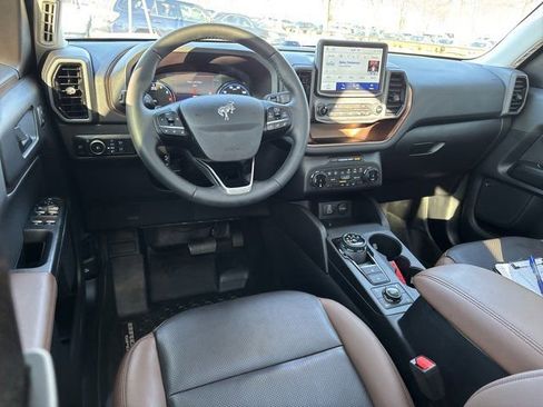 Used 2024 Ford Bronco Sport Badlands w/ Premium Package image 16