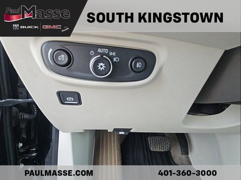 Used 2020 GMC Terrain Denali w/ Denali Premium Package AWD/4WD image 11