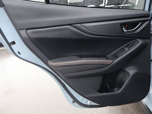 Used 2023 Subaru Crosstrek 2.5i Limited AWD/4WD image 17