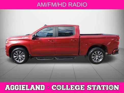 Used 2023 Chevrolet Silverado 1500 RST w/ Z71 Off-Road Package AWD/4WD image 7