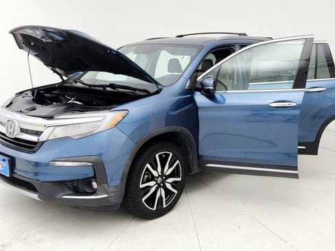 Used 2020 Honda Pilot Touring image 10
