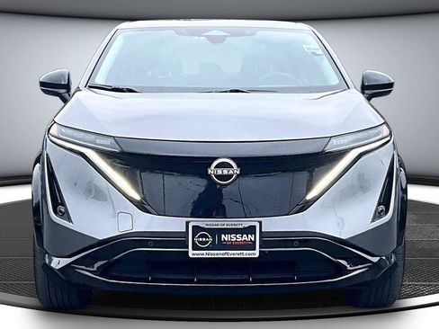 Used 2024 Nissan Ariya AWD image 3