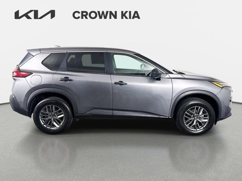 Used 2021 Nissan Rogue S FWD image 5