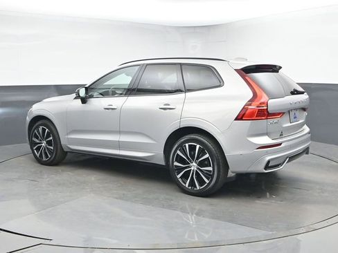 Used 2023 Volvo XC60 B5 Plus w/ Protection Package Premier image 7