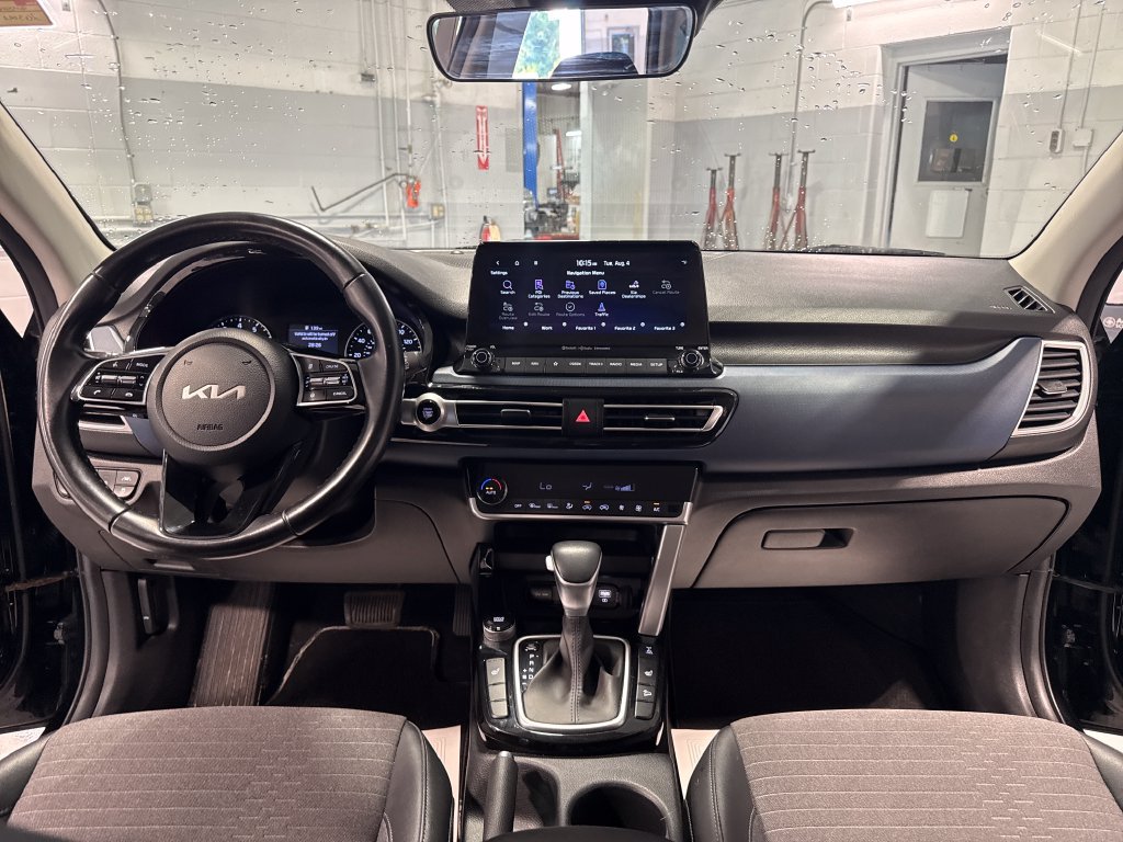 Used 2023 Kia Seltos S w/ Navigation Package AWD/4WD image 35
