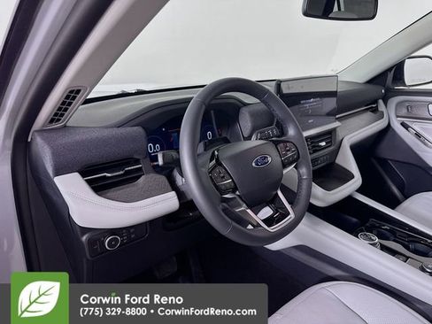 New 2026 Ford Explorer Platinum AWD/4WD image 9
