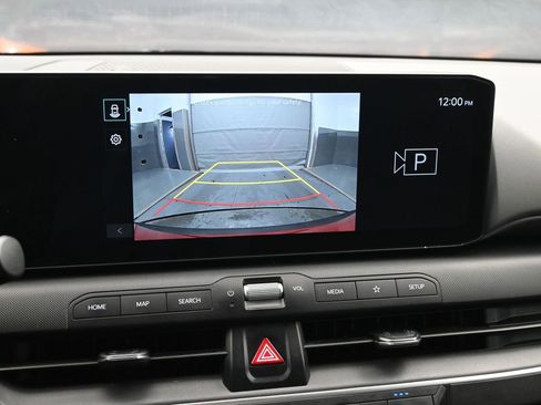 Used 2025 Kia K4 LXS image 18