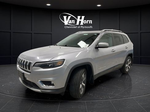 Used 2019 Jeep Cherokee Limited AWD/4WD image 3