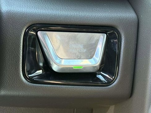 New 2026 GMC Yukon XL Elevation image 22