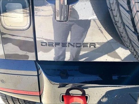 New 2026 Land Rover Defender 110 X image 9
