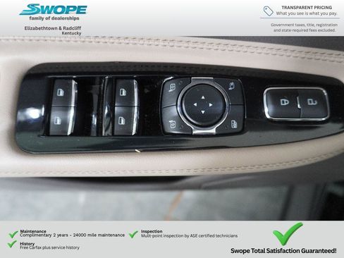 Used 2023 Lincoln Corsair AWD w/ Equipment Group 101A image 14