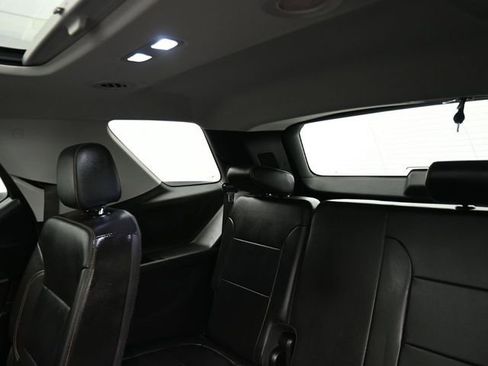 Used 2019 Chevrolet Traverse LT w/ LT Premium Package image 21