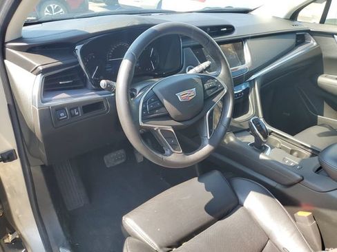 Certified 2017 Cadillac XT5 Luxury AWD/4WD image 10