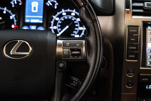 Used 2018 Lexus GX 460 Premium w/ Premium Package AWD/4WD image 18