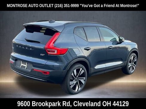 New 2026 Volvo XC40 B5 Ultra w/ Protection Package Premier image 6