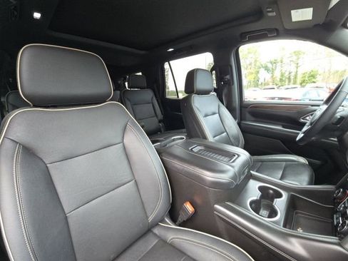 Used 2021 Chevrolet Tahoe Premier w/ Premium Package image 22