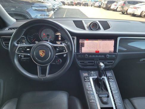 Used 2021 Porsche Macan S AWD/4WD image 7
