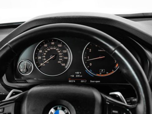 Used 2018 BMW X5 xDrive50i w/ Premium Package image 16