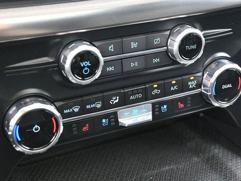 Used 2023 Ford F150 Raptor w/ Raptor Carbon Fiber Package image 17