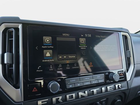 Used 2025 Nissan Frontier SL AWD/4WD image 21