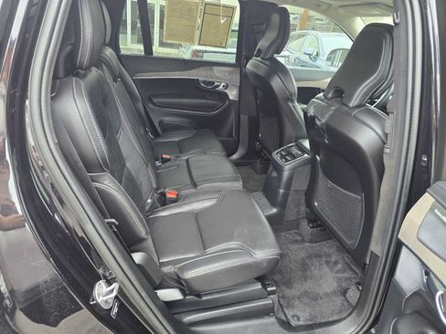 Used 2023 Volvo XC90 T8 Ultimate w/ Lounge Package AWD/4WD image 12