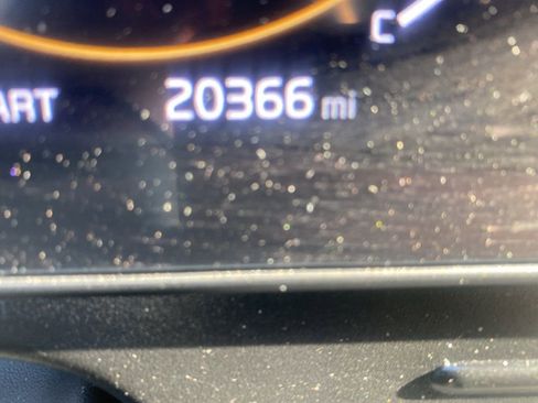 Certified 2025 Kia Sportage SX image 12