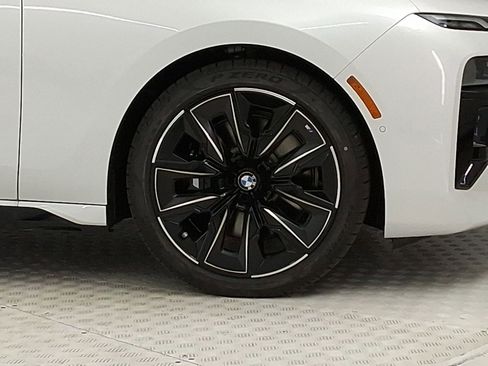 New 2026 BMW 740i w/ Premium Package image 10